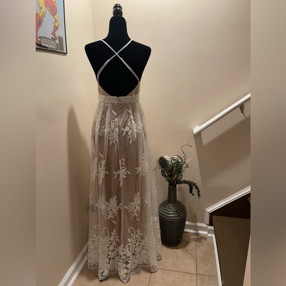 EUC- The Vintage Shop Lace Maxi/Long Dress - Picture 5 of 11